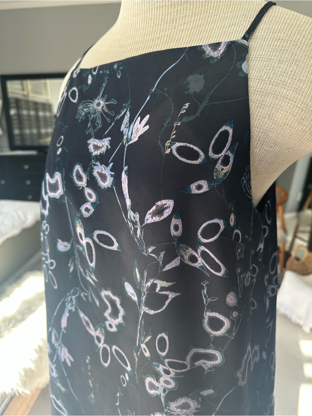 Nordstrom top with lavender print on black size medium - Picture 12 of 15